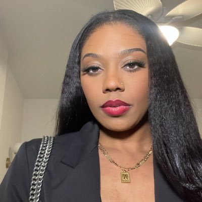 LexWili's profile picture. I’m a goddamn delight | 👩🏾‍💻 | 🇦🇬
