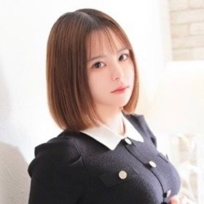 ボブヘアーの165cm、Fカップ🎀フレンドリーで、顔の小ささと胸の綺麗さと大きさよく褒められます✨私の施術でお兄様を沢山癒したいです❕ご予約お待ちしております🙇‍♀️