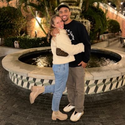 G_Offard15's profile picture. •Professional Basketball Player 🇨🇭 •GO-2 Basketball Training ⛹🏽‍♂️⛹️‍♀️•Highland Community College Alum 🏀 •McKendree University Alum 🐻🐱🏀 #RunYourRace