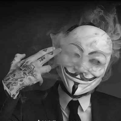 Chaos__spectre's profile picture. 心有猛虎，也要细嗅蔷薇