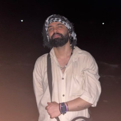 sirDaOgh's profile picture. ده ساله اینجا هیچ خبری نی !
