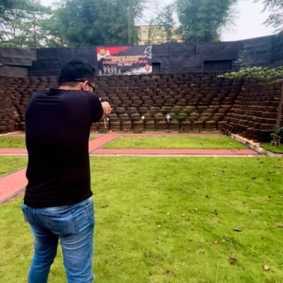 iansantoso7944's profile picture. 