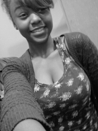 Fuck normality, im different thats why you love me!Playlist ;Drake,Cold Play,The Fray ,Vampire Weekend,and Wiz! Oh yeah My Amazing twubby @Highh_light ! #YOLO !
