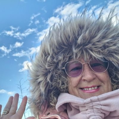 cfcp_r's profile picture. 