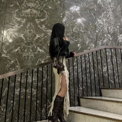 yang1023296's profile picture. 자유롭고 무료한 여학생., 서울에선 썸과 조폭에 당하고 싶고 카섹도 좋지만 우선 믿을 수가 없다.전달 삭제