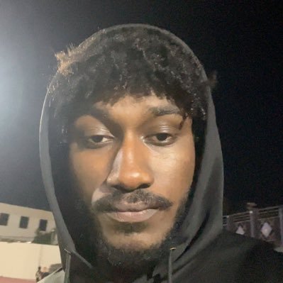 la_zoal's profile picture. learning to diagnose before google does. AFM2k24