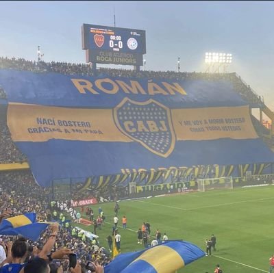 Hincha de Boca como Román. Amante del deporte. 💙💛💙