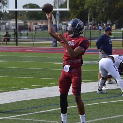 Tyrone Smith 6’3 190LB QB/ ATH