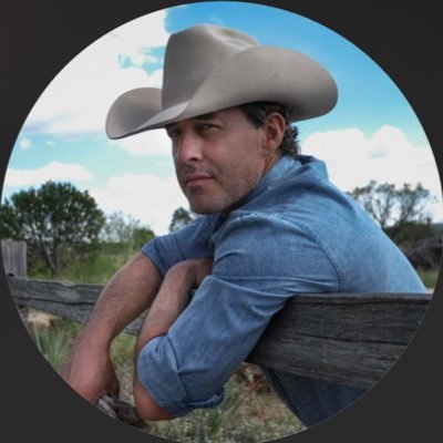 The only official account for Aaron Watson where you can talk to me directly on X or text to my number