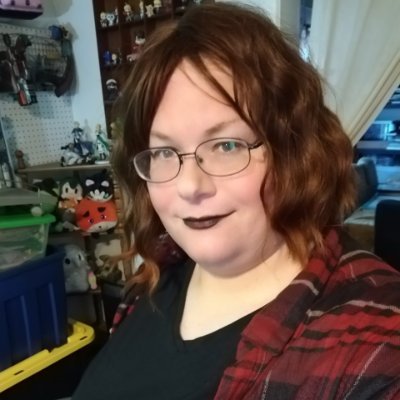 Autistic trans bisexual gearhead gamer. Manic Pixie Dream Butch. She/Her ⚧ Twitch affiliate #Chadette team https://t.co/n7ZdIZuEHE