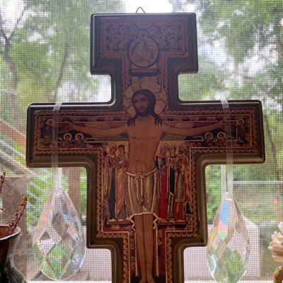 AngelaLiz_Peter's profile picture. Hookin’ & Jabbin’ for the people of Christ & His Glory.