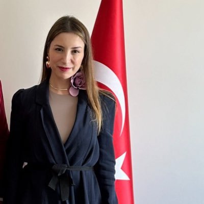 Dr. Öğretim Üyesi, Ankara Hacı Bayram Veli Üniversitesi, Emlak ve Emlak Yönetimi, Kariyer Yönetimi Uygulama ve Araştırma Merkezi Müdürü