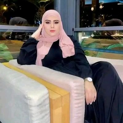 Arabia woman, Bitcoin investor, 💰💴
 Real estate business 🏠🌁