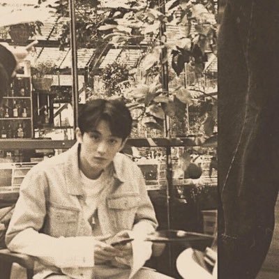 saturnzaf's profile picture. my jurnal diary 、╰(*´︶`*)╯♡