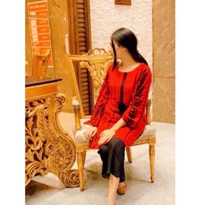 Rabia_Here373 Profile Picture