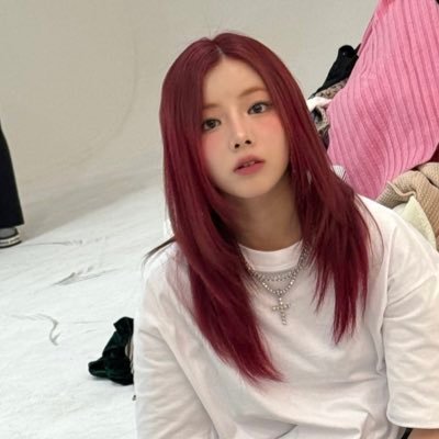 JangNzv's profile picture. #도시 — PurpleKiss! &RBW stan♡ | ft. #진솔 — artms & my #viewbenyapa ★*:･ﾟ