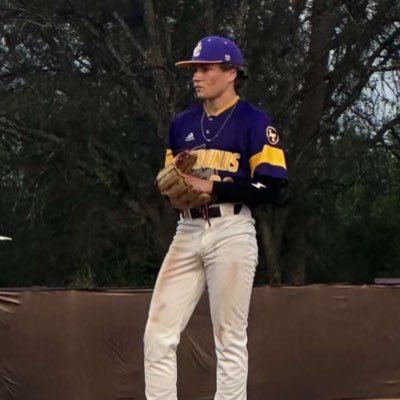 student athlete jones county high school: 5’9 155 freshman:⚾️ outfield/pitcher/first base  bench/175/ power clean/ 200/squat/260 contact me at 7275341772📲