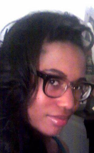 heretic_Queen's profile picture. Keep a Smile within your Heart && on your Lips