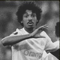 aliGUSTAVO(@aligus19O7) 's Twitter Profile Photo