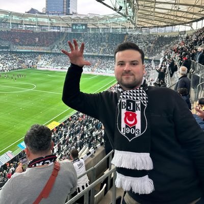 “Türk sporunun sarsılmaz temel taşı, milyonların gözbebeği dorukların şanlı Beşiktaş’ı” 🦅🦅