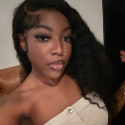 damisaratu's profile picture. damisaratu on ig