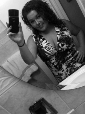 siqridxkisses's profile picture. ima be the queen no matter how they shuffle!

@teamSCORPIO