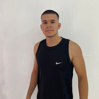 -Profesor de Educación Especial 👨‍🦽👩‍🦯
-Instructor de Fitness y Ritmos Latinos🕺
-Auxiliar en  Acompañante Terapéutico🫂
-Comparsero 💚BAHIA💛