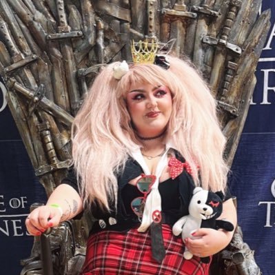 setmeganonfire's profile picture. 