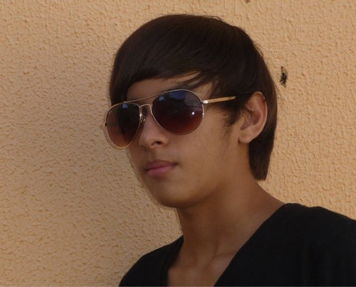 Twitter de Divulgação Do @EdneyCunha *-* Segue ele que ele segue de volta =D