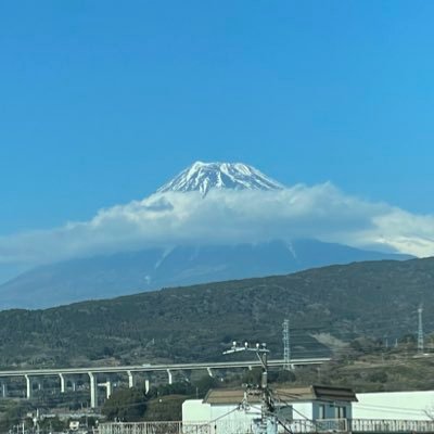 広島市出身⛩カープファン🙌神奈川は第２の故郷。関西に住んでるけど話し言葉は広島弁。夫はIBD患者（寛解中）小田急ファンの中1息子と3人家族👪2024年中受終了🌸家族で日本保守党を応援してます📣日本を明るく希望に満ちた国に！！ 【百田先生のニコ生会員・日本保守党員】※無言フォロー失礼します🙇‍♀️