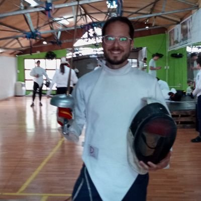 Emprendedor Edtech. 15 años trabajando por la educación e infancia en Latam. Fotógrafo aficionado y aprendiz de🤺