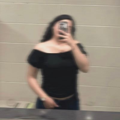 thvliza_'s profile picture. Pretty face and electric soul 🤍✨ Otra fan de John Boy. ⚖️ Faith In The Future