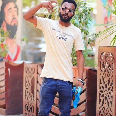 AdamDmx238121's profile picture. ليس غرورا.. انما انا فعلا لا اعوض🥰❤️