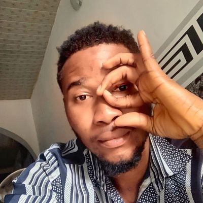 🇳🇬💚
Singer🎙️
Song Writer 🖋 📜
Etuno fine boy no X {MAN UTD ❤️4 LIFE) 
support 🤲, more love less ego 
cry now, laugh later
follow me, but don't unfollow