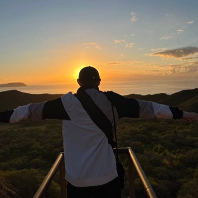 whaust1997's profile picture. 2025年4月から🇦🇺 27歳/ゴールドコースト在住/金属塗装歴9年目/空手有段者コーチ経験有り/趣味は音楽制作や DJ