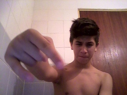 Don't Like Heavy Metal vai pra Pulta Que Paril. ♫
Coronel Fabriciano,
se o mundo nao acabar, eu faço 15 anos, (: Gosto de tocar guitarra.. Mais info Segue ae.