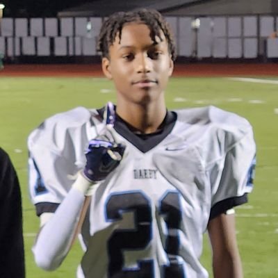 C/O 2027 | @HDarbyFootball 5'11 (CB/Slot) | @Hilliard_Darby |