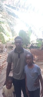 hello greetings to everyone am omar from gambia smallest and thr poorest country in Africa am looking help for food we lost our both parents