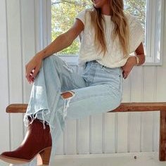 producingmutter's profile picture. Live with an open heart and mind. #AR #NFTArtist