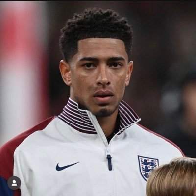 tL5qFE8M8RxxCtW's profile picture. サッカー 株 情報収集垢 マドリディスタ @lukamodric10 @fedeevalverde