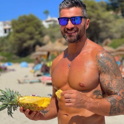 ZacheryLong4's profile picture. The best things come from living outside of your comfort zone. Crypto Investor | Shiller & Raider | Eth player | #BTC #ETH