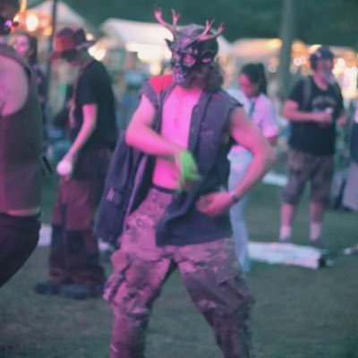 Rayward___'s profile picture. 