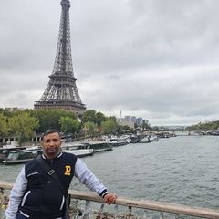MkyAhmd38061's profile picture. عندما ينهار السقف الموجود فوق رؤوس الناس ، يمسك المتفائلون بالسقف ، ويمسك المتشائمون برؤوسهم.- ميخائيل مامشيش