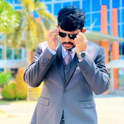 potturi_vamsi's profile picture. 