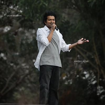 Thalapathy VIJAY Fanatic 🔥 Love Yourself 😉 #Engineer !! #Dreamer !! #SMS !! #Csk #Vijayism ❤️ Main I'd @MersalRemo ✨