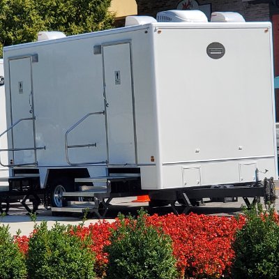 Since 2012, PoshPrivy, located in Nashville, TN has been the premier restroom trailer company serving markets throughout Tennessee, Kentucky and Alabama.
