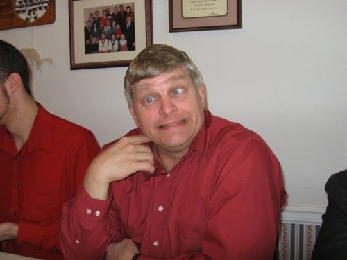 dannydwalters's profile picture. Married to Barbara Walters!