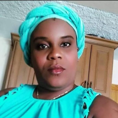 KelynndiA's profile picture. 