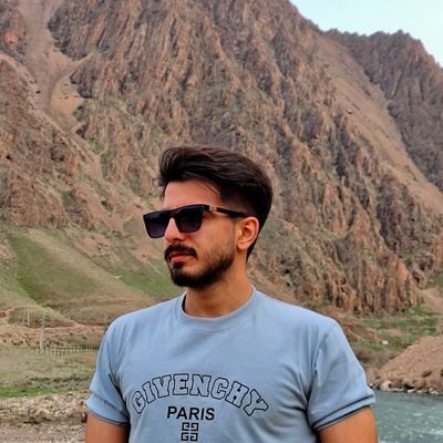 فیلمباز خسته/
استقلالی و چلسی فن/
ساعت ساز/
آلرژی به عرزشی دارم فالو نکن