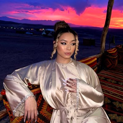 Juliaaa_H's profile picture. 🪽✨🤍